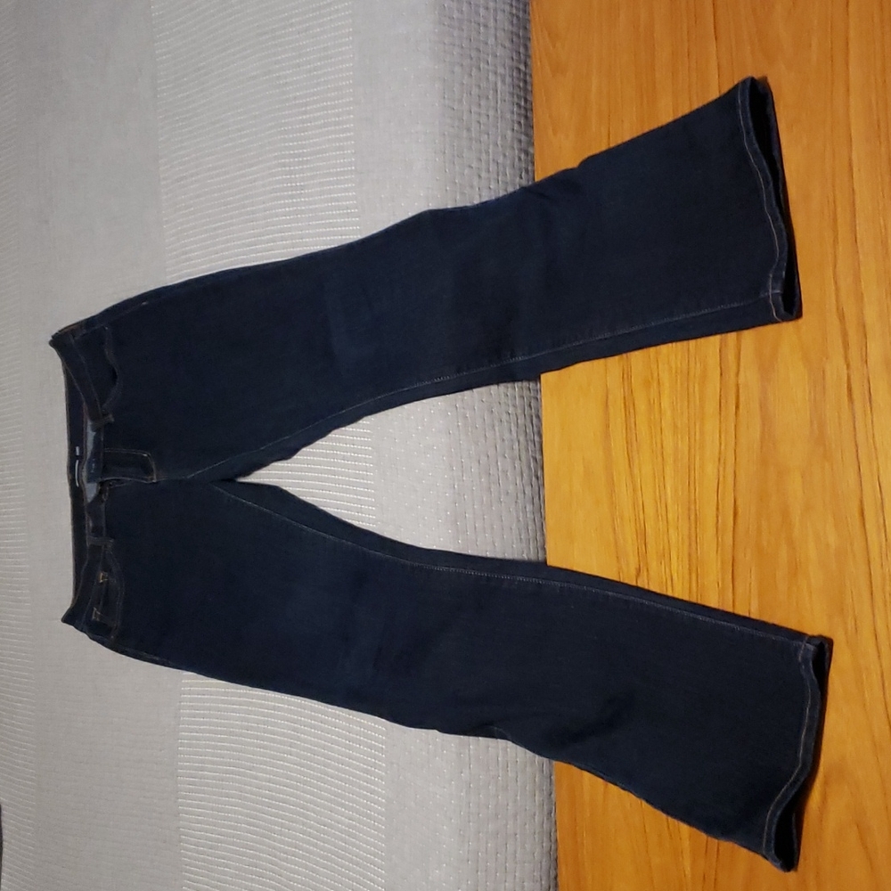 Boot cut jeans